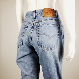 Vtg Levis 550's Faded Distressed raw hem 29 x 28.5